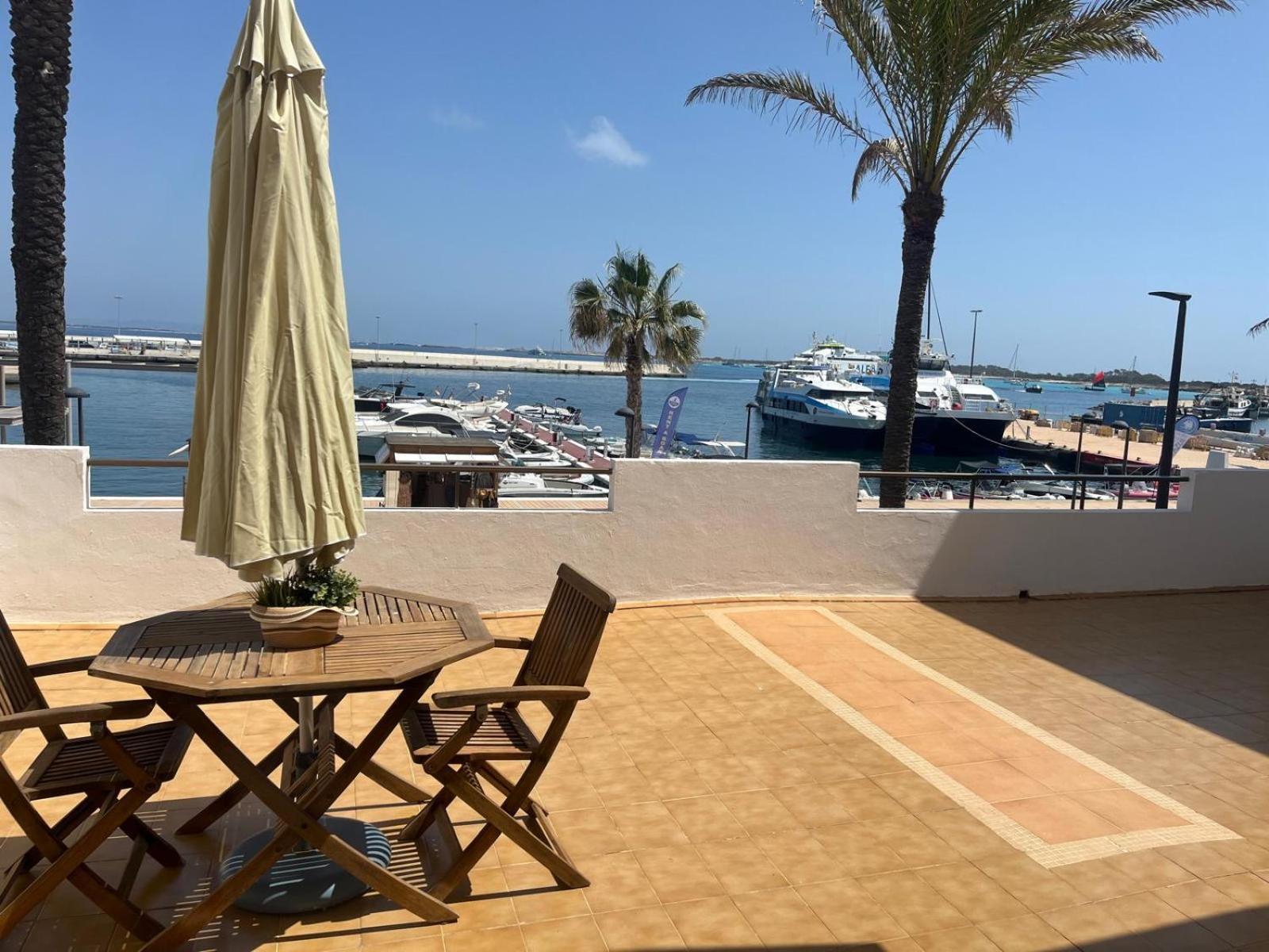 Apartamentos Mar I Vent Puerto De La Savina  Dış mekan fotoğraf