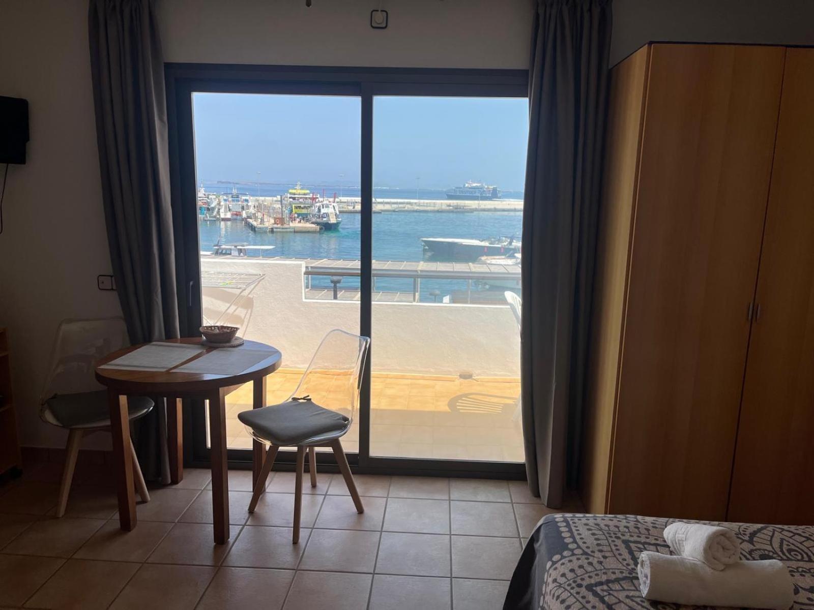 Apartamentos Mar I Vent Puerto De La Savina  Dış mekan fotoğraf
