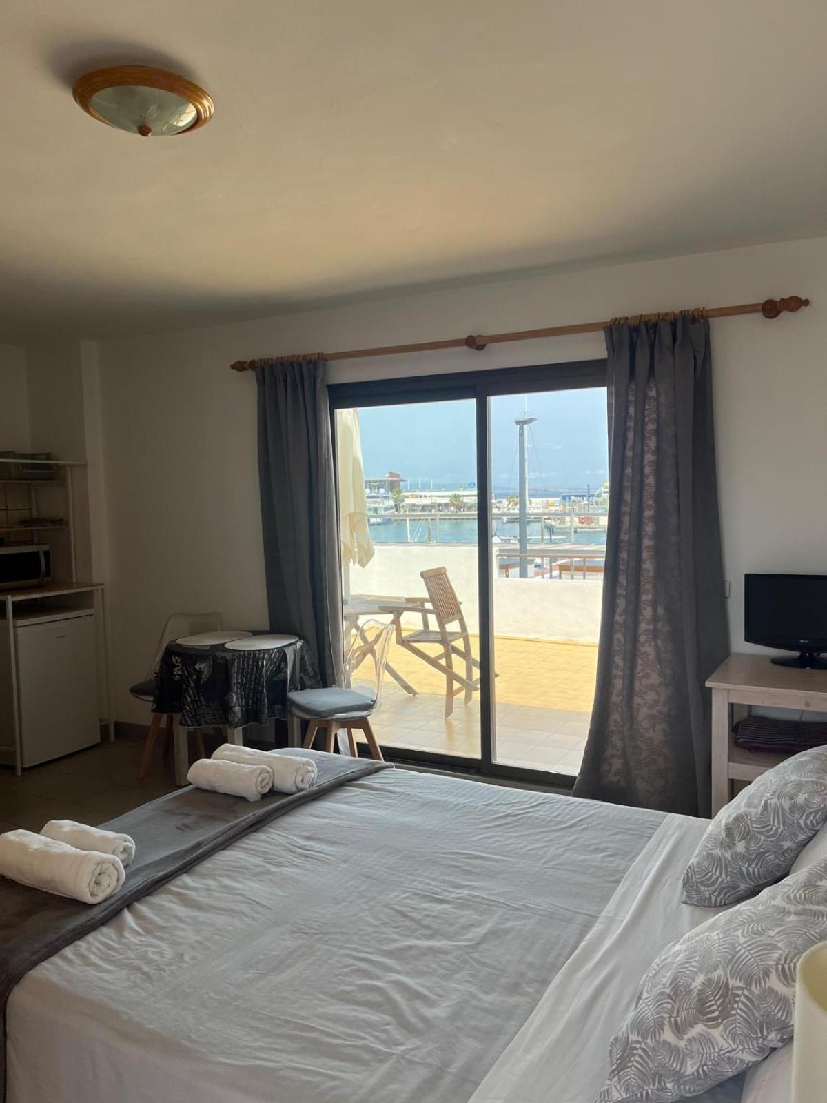 Apartamentos Mar I Vent Puerto De La Savina  Dış mekan fotoğraf