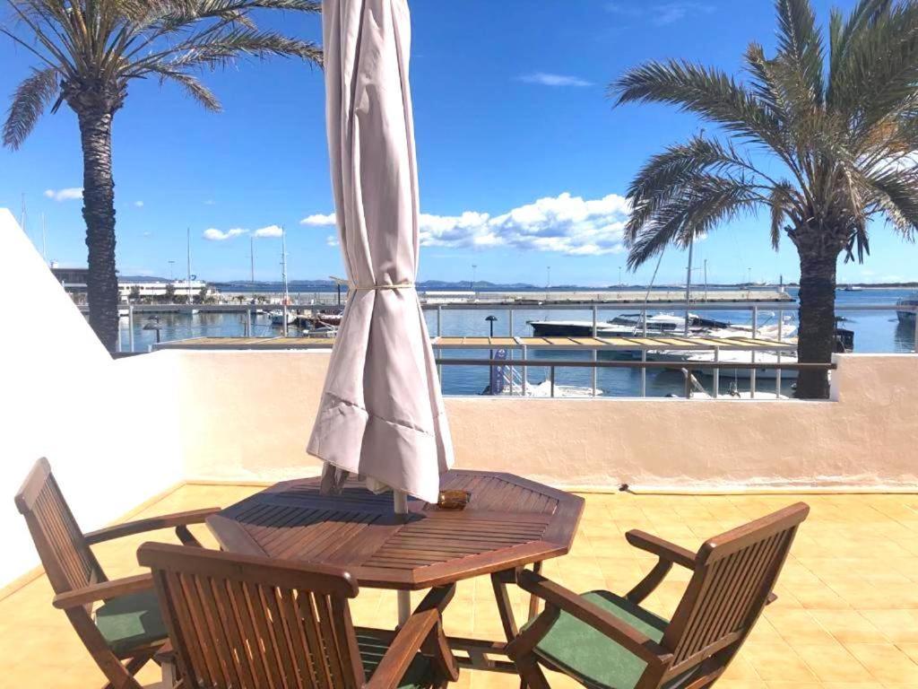 Apartamentos Mar I Vent Puerto De La Savina  Dış mekan fotoğraf
