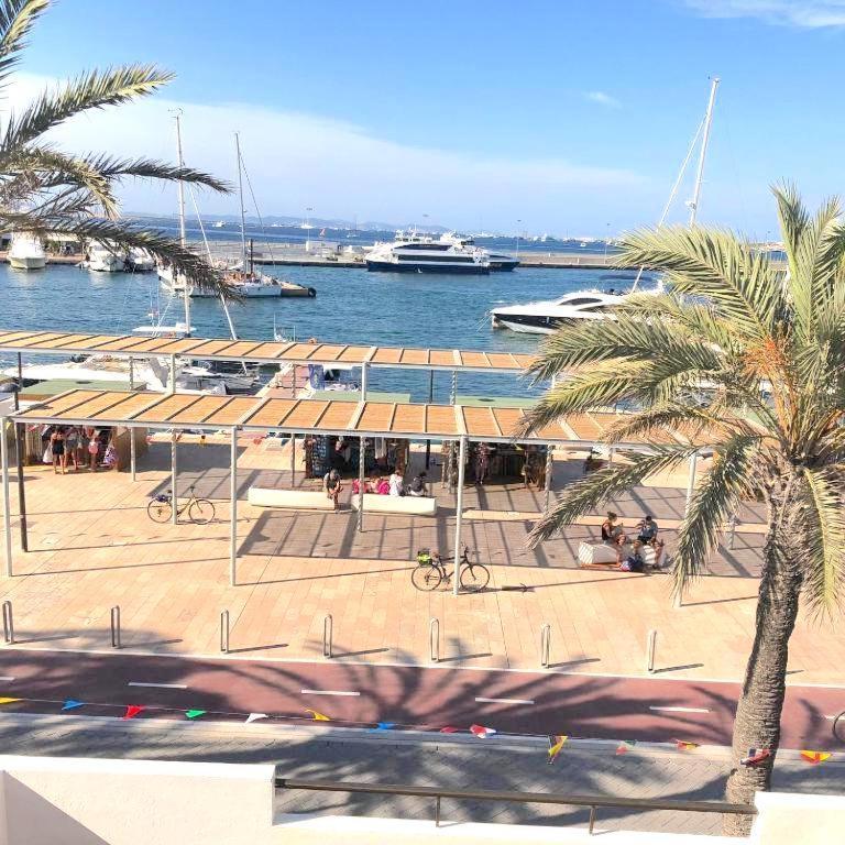 Apartamentos Mar I Vent Puerto De La Savina  Dış mekan fotoğraf